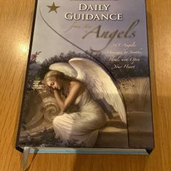 Daily Guidance from Your Angels: 365 Angelic Messages to Soothe, Heal, and Open Your Heart