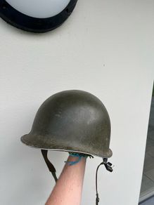 US WW2 McCord 1942 Fixed bale rear seam M1 helmet with Vietnam P64 liner