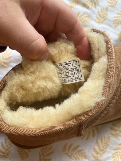 Australian UGG Men's Sheepskin Ankle Boot Size UK9/EUR43
