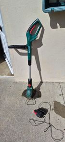 qualcast strimmer and battery