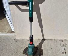 qualcast strimmer and battery