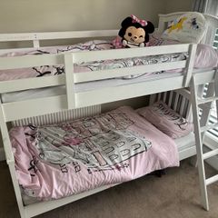 bunk bed