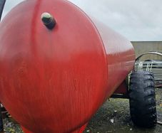 1300 gallon tanker
