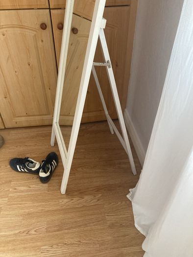 white mirror