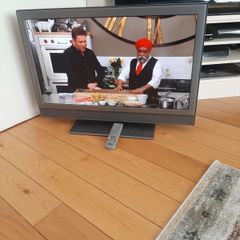 Sony Tv 37" Lcd.