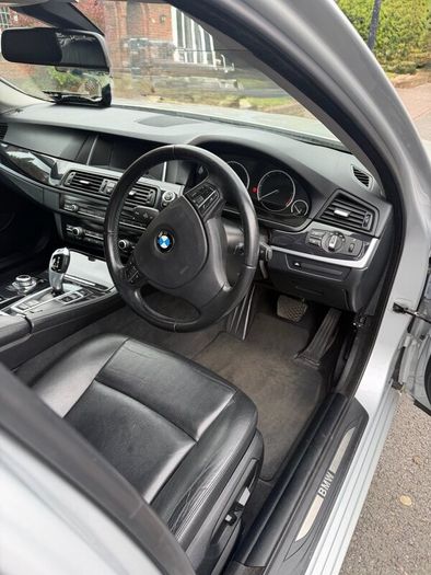 2014 BMW 520d Touring (Luxury Spec) Facelift Model