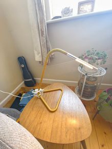 USB powered desk lamp