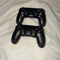 PS4 Controllers