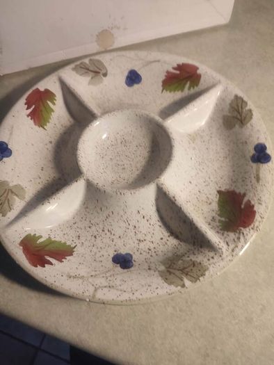 Vintage C.E.P.A. ceramic hand decorated made in Italy 5 section dip tray harvest leaves