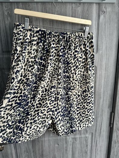 Marks and Spencer's Shorts - UK 12