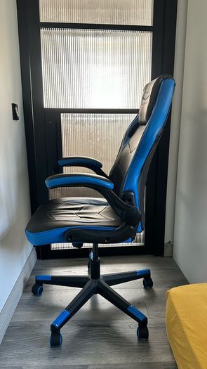 Gaming chair