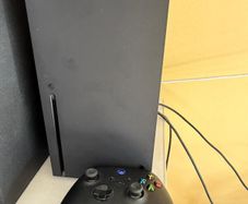 Xbox Series X - Mint Condition