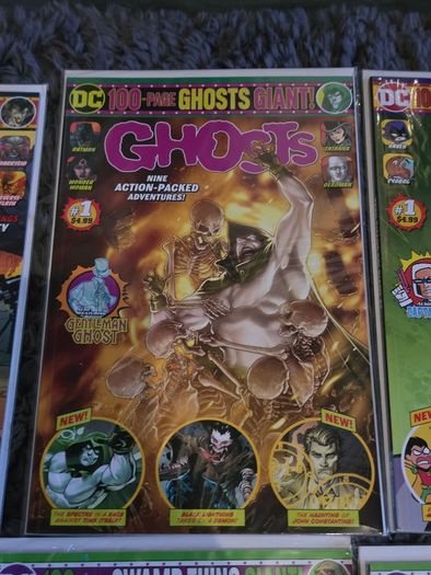 DC 100-Page Giant Bundle | 23 Issues | Batman Flash Aquaman Swamp Thing Superman