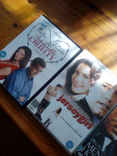Dvd: Thriller/Action/Drama/Comedy/Horror Movies.