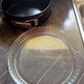 Metal baking tin & Pyrex Pie/Tart dish Image 2