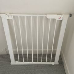 BabyDan Premier True Pressure Fit Safety Gate -