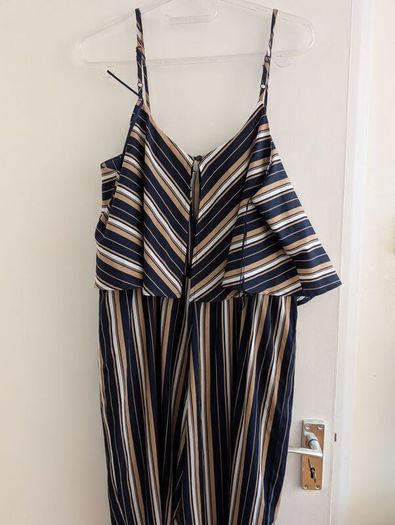 Atmosphere Flattering Jumpsuit (UK 16 / EUR 44)