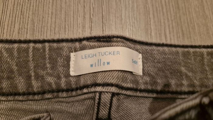 Bundle of girls clothes, age 5-6, Cos skirt included!