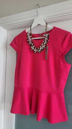 WD NY cerise peplum top Sz L (Fit 14-16UK) - Bnwt