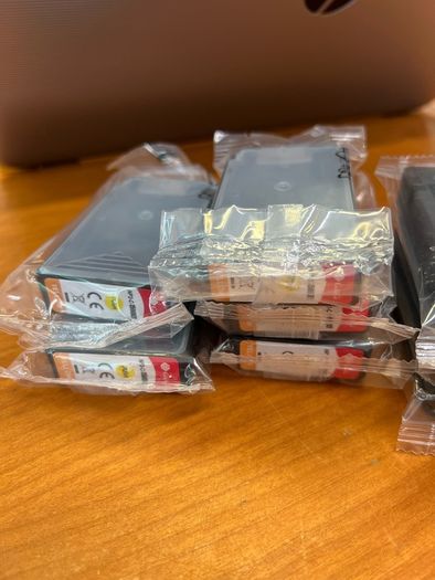Pack of 17 G&G Compatible Ink Cartridges for Canon PGI-1500 (Black and colors)