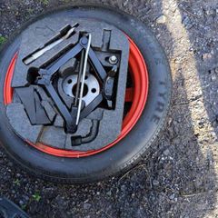 Jaguar spare wheel 18"
