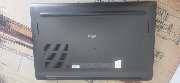 Dell 7430 bussines class latitude i5 256 16gb