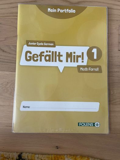 Gefallt Mir 1 JC textbook and workbook