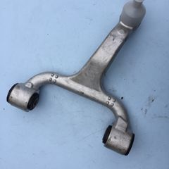 Mercedes Wishbone Upper Left Front )W163)