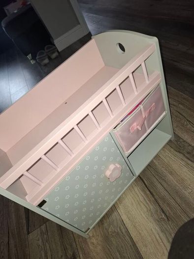 dolls crib
