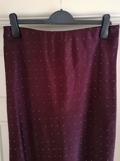 Women's Gallery Plum Satin Skirt NWT