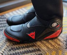 Motorcycle boots Dainese Axial Gore-Tex Size: UK9 EU43