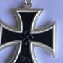 WW2 German Military Medal - the Iron Cross Image 3