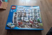Lego 7498 Police Station