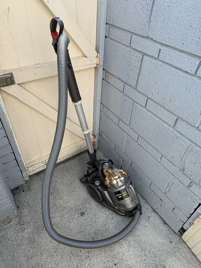 dyson hoover