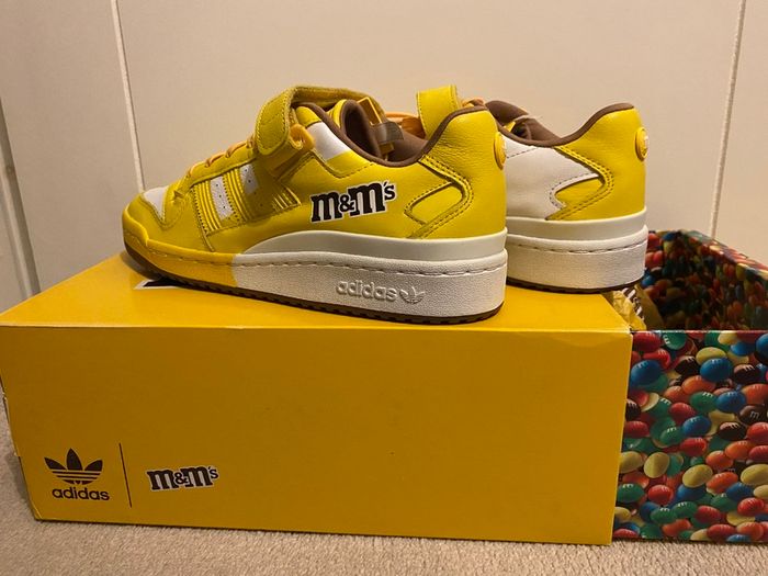 Adidas m&ms forum LO 84