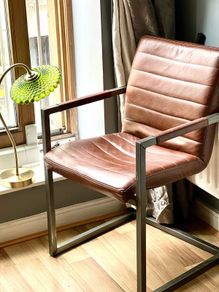 Chair retro lather barber show room vintage