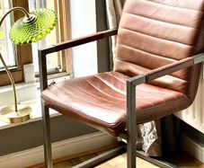 Chair retro lather barber show room vintage