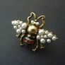 Honey Bee Red Stone Pearl Gold Ring Image 5