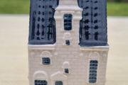 KLM ceramic collector's house no. 89,