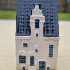 KLM ceramic collector's house no. 89,