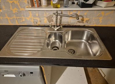 Sink and tap.