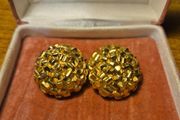 Vintage Clip On Golden Tone Earrings