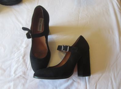 STEVE MADDEN    suede, black size 6