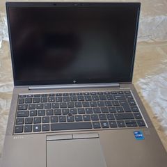Hp Zfirefly14 G8 14" Laptop Ram 16gb/512 Nvme Ssd