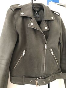 Lovely jacket size 4-6