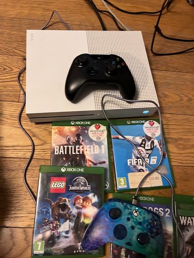 Xbox One S 1TB Console