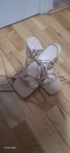 women shoes
