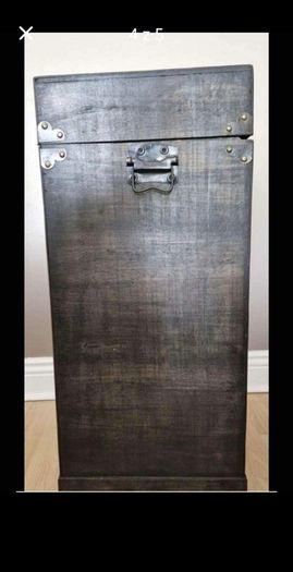 Wine cabinet