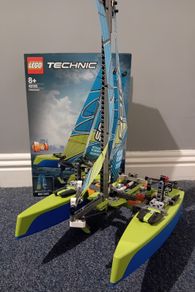 Lego Catamaran 42105