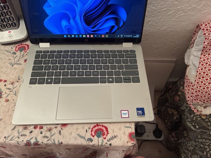 Hp Omni Book Flip 5 14" 512g
